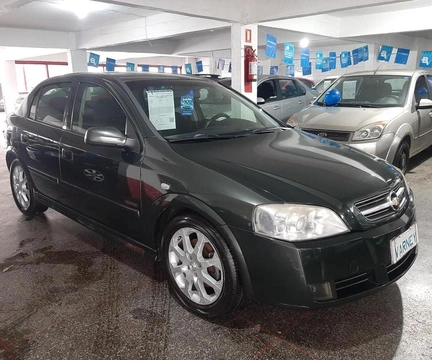 Chevrolet Astra 2010 Verde — foto 1 de 3