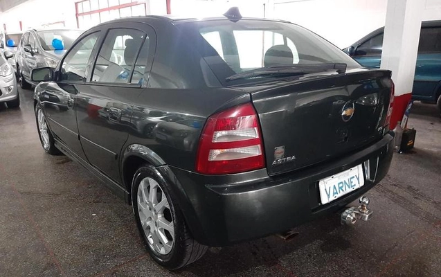 imagem-https://www.socarrao.com.br/sc-vehicle-images-prod/48868/1788982201254-7125913_15_B_3b961cd66f.jpeg