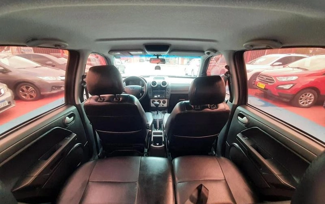imagem-https://www.socarrao.com.br/sc-vehicle-images-prod/48873/1788982561080-7210330_9_B_9cf7305789.jpeg