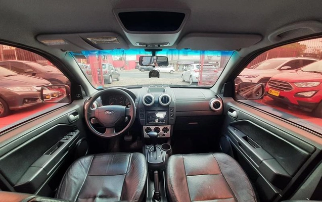 imagem-https://www.socarrao.com.br/sc-vehicle-images-prod/48873/1788982561082-7210330_13_B_f7b130d408.jpeg