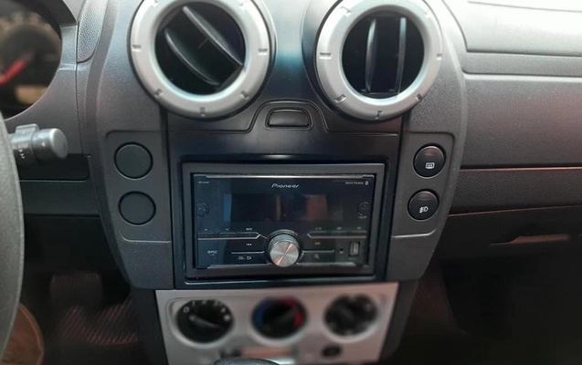 imagem-https://www.socarrao.com.br/sc-vehicle-images-prod/48873/1788982561091-7210330_17_B_2e3f794934.jpeg