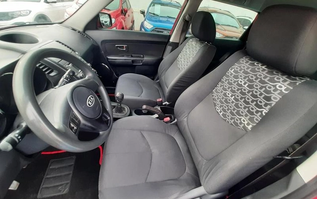 imagem-https://www.socarrao.com.br/sc-vehicle-images-prod/48876/1788983116339-7247105_13_B_21d269f28f.jpeg