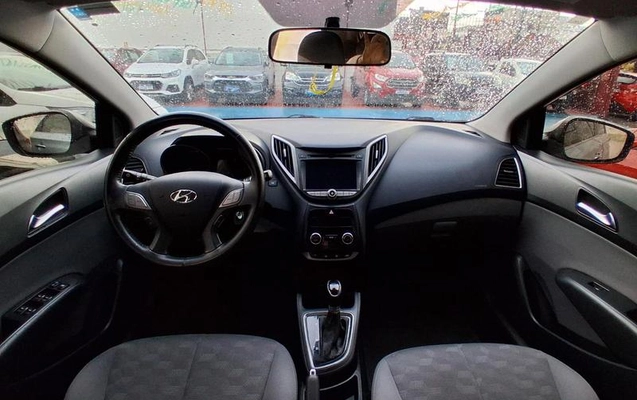 imagem-https://www.socarrao.com.br/sc-vehicle-images-prod/48877/1789146893708-7259754_19_B_397eb69bb3.jpeg