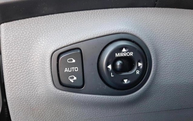 imagem-https://www.socarrao.com.br/sc-vehicle-images-prod/48877/1789146893728-7259754_14_B_d5fc0ed1c7.jpeg
