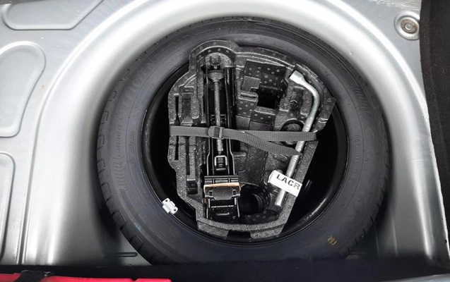 imagem-https://www.socarrao.com.br/sc-vehicle-images-prod/48879/1789402027450-7337331_9_B_52e28ab977.jpeg