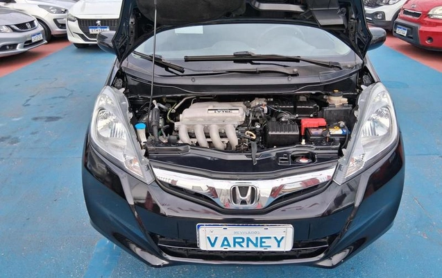 imagem-https://www.socarrao.com.br/sc-vehicle-images-prod/48886/1789402033692-7448733_21_B_9b3f1ab9e8.jpeg