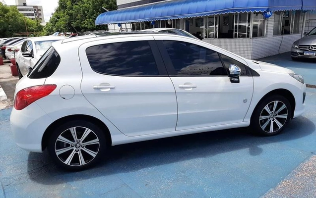 imagem-https://www.socarrao.com.br/sc-vehicle-images-prod/48898/1789583814051-7560896_12_B_338bdc0d73.jpeg