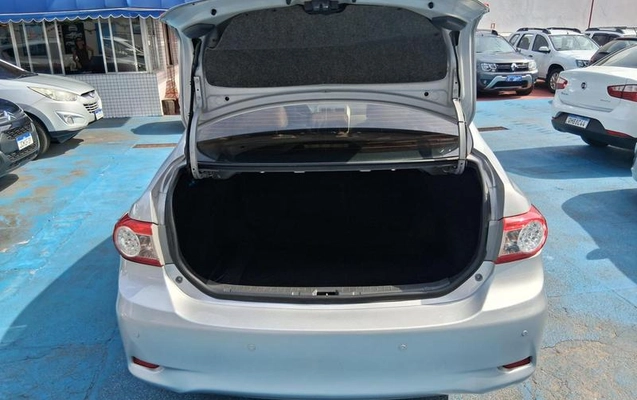 imagem-https://www.socarrao.com.br/sc-vehicle-images-prod/48899/1789402045031-7578580_8_B_6dd1dbb75c.jpeg