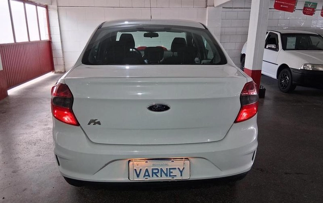 imagem-https://www.socarrao.com.br/sc-vehicle-images-prod/48902/1788983163523-7599534_5_B_f6a68693c1.jpeg