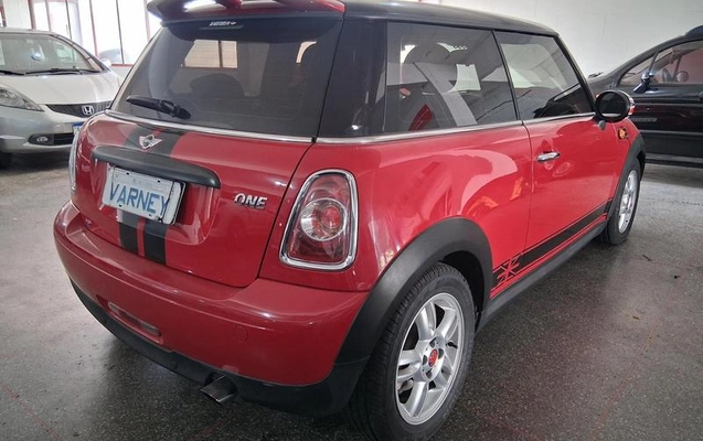 imagem-https://www.socarrao.com.br/sc-vehicle-images-prod/48911/1788982999479-7637926_6_B_2b1d3a6262.jpeg