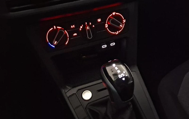 imagem-https://www.socarrao.com.br/sc-vehicle-images-prod/48912/1788982911346-7664869_14_B_9f88657e07.jpeg
