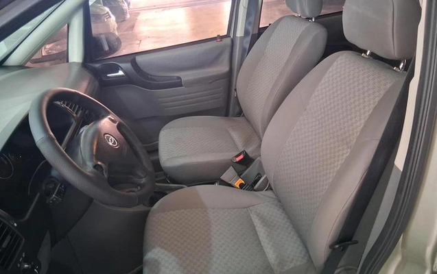 imagem-https://www.socarrao.com.br/sc-vehicle-images-prod/48922/1788982701992-7736926_6_B_05c22dbc72.jpeg