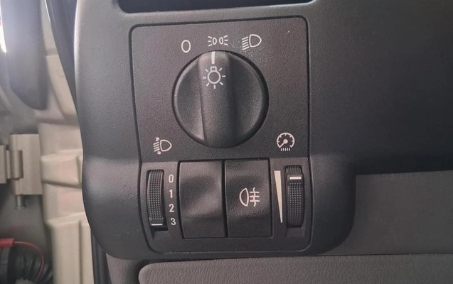 imagem-https://www.socarrao.com.br/sc-vehicle-images-prod/48922/1788982701996-7736926_9_B_52f043f75a.jpeg