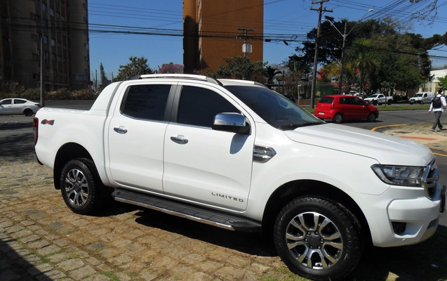 imagem-https://www.socarrao.com.br/sc-vehicle-images-prod/48959/1769988978922-6911496OR_1757512962_75_990.jpg