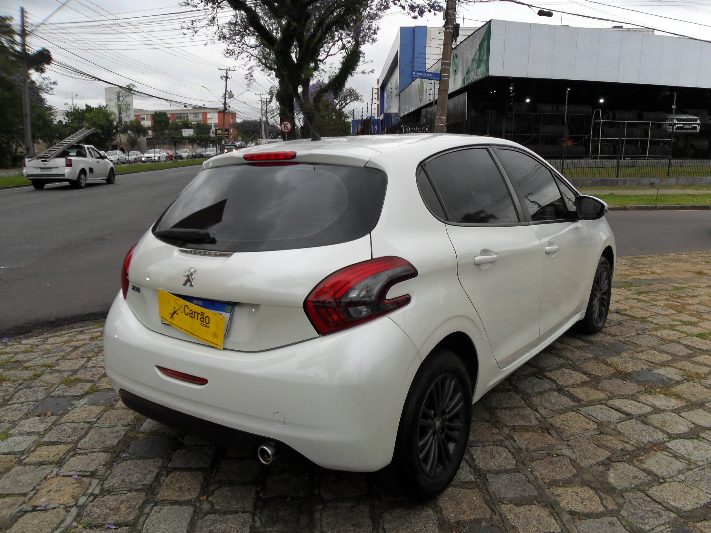 imagem-https://www.socarrao.com.br/sc-vehicle-images-prod/48962/1769988979792-7010967OR_1761570147_1_820.jpg