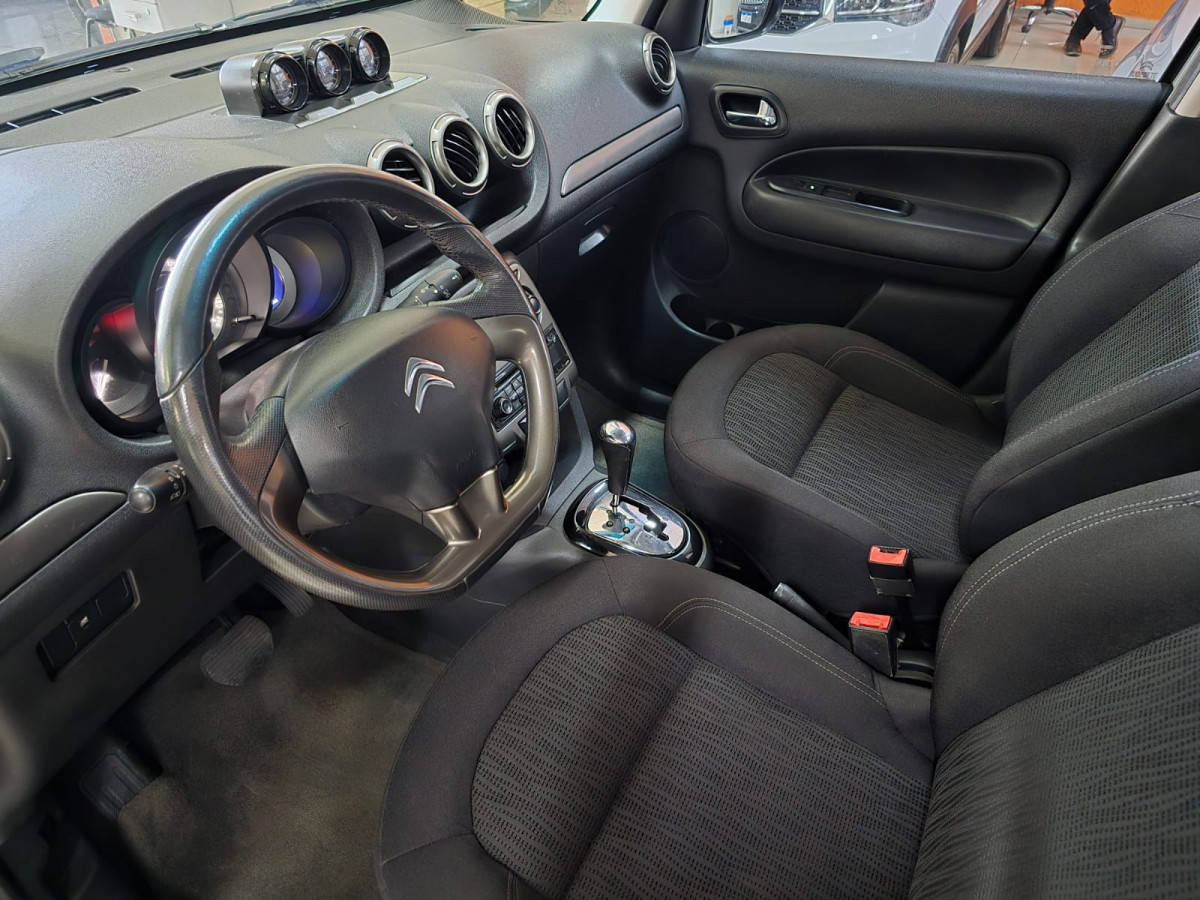 imagem-https://www.socarrao.com.br/sc-vehicle-images-prod/49044/1769988979920-6425954OR_1740659524_8_650.jpg