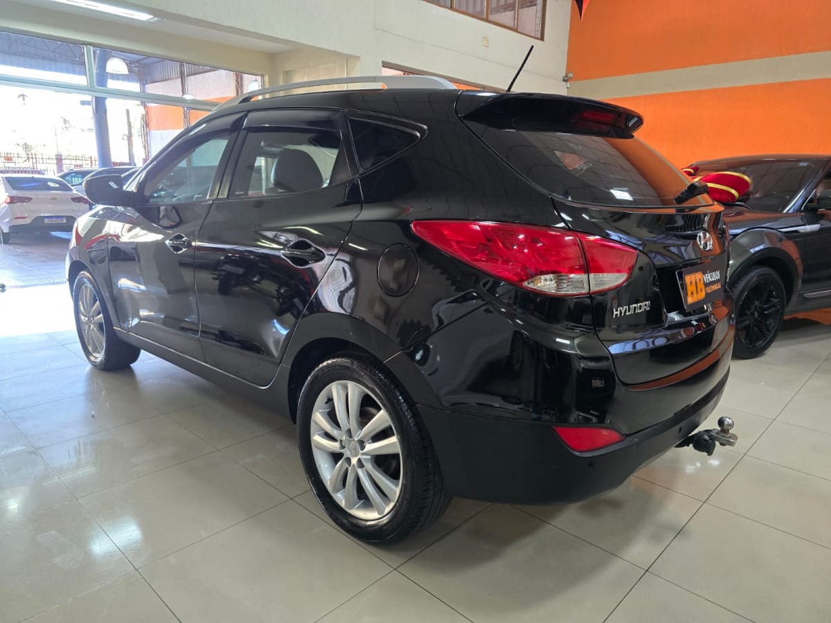 imagem-https://www.socarrao.com.br/sc-vehicle-images-prod/49053/1769988981684-6799763OR_1753360720_40_940.jpg