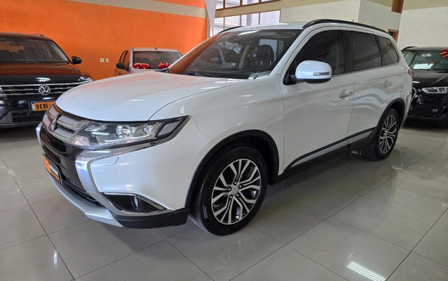 imagem-https://www.socarrao.com.br/sc-vehicle-images-prod/49067/1783450199456-nWnMGyx6nFkJFbwDt2ypG7sokUa5YY36.jpg