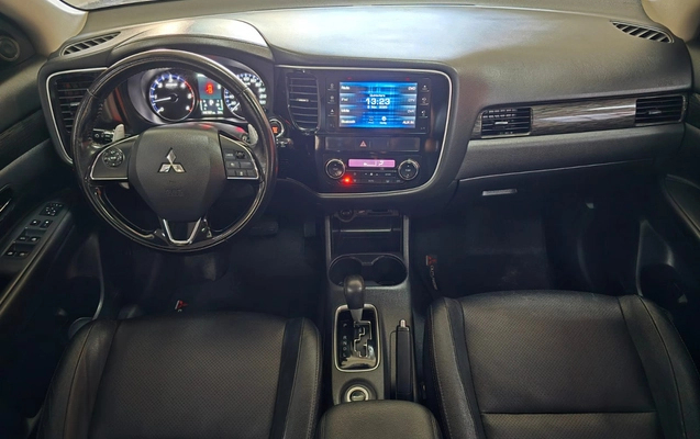 imagem-https://www.socarrao.com.br/sc-vehicle-images-prod/49067/1783450199458-pp5O04eOG9496LUIGI85rFVMMPHiKPUC.jpg