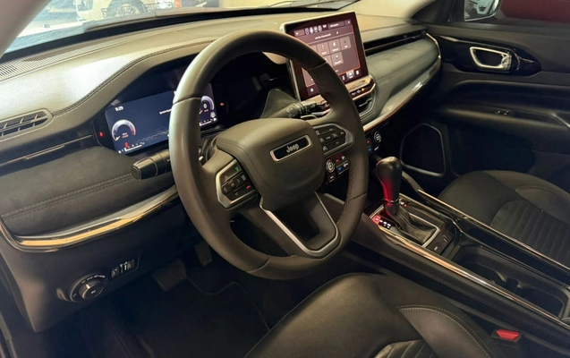 imagem-https://www.socarrao.com.br/sc-vehicle-images-prod/49074/1769988985690-7178416OR_1766242451_64_860.jpg