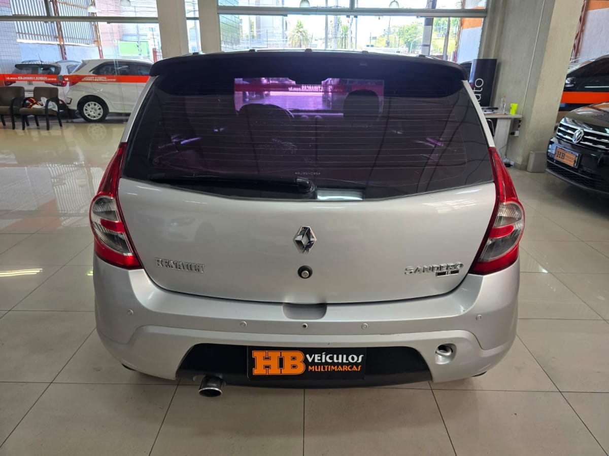 imagem-https://www.socarrao.com.br/sc-vehicle-images-prod/49077/1769988986433-7178613OR_1766247049_28_750.jpg
