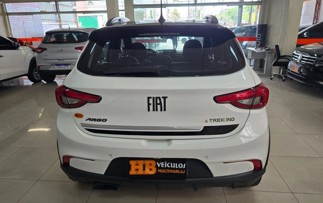 imagem-https://www.socarrao.com.br/sc-vehicle-images-prod/49079/1769988986811-7218108OR_1768224678_43_310.jpg