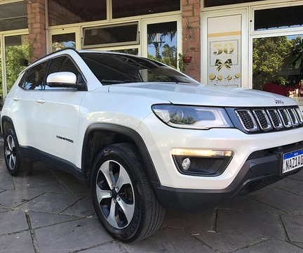 Jeep Compass 2017 Branco — foto 1 de 3