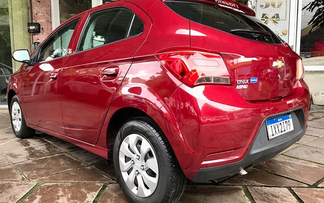 imagem-https://www.socarrao.com.br/sc-vehicle-images-prod/49131/1792095684536-FkNZwdrlhZIxEs4FCTeuhcXUmApVgY5D.jpg