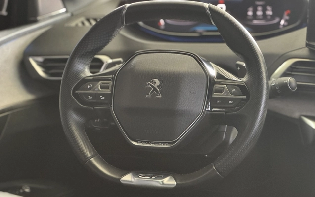 imagem-https://www.socarrao.com.br/sc-vehicle-images-prod/49500/1788291599673-BJXON8aXuBQ9wMexONOD7AB3cpkWs8Cp.jpg