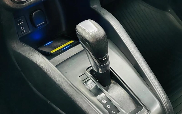 imagem-https://www.socarrao.com.br/sc-vehicle-images-prod/49561/1775737587383-7767702_14_B_a86f87020d.jpeg