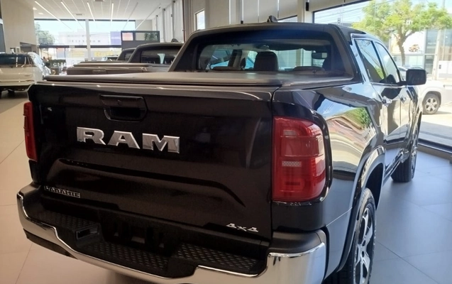 imagem-https://www.socarrao.com.br/sc-vehicle-images-prod/49596/1773490275895-vehicle_image_1769522421_a42da6492b3f22b6e98d33e80d507f23.jpeg