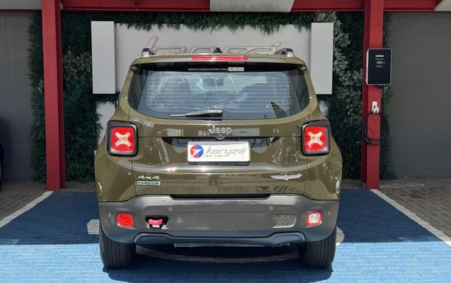 imagem-https://www.socarrao.com.br/sc-vehicle-images-prod/49599/1789650285240-4540151_4_B_8b1aa78f65.jpeg