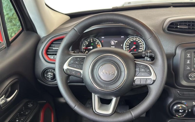 imagem-https://www.socarrao.com.br/sc-vehicle-images-prod/49599/1789650285255-4540151_4_B_84c825c0e1.jpeg