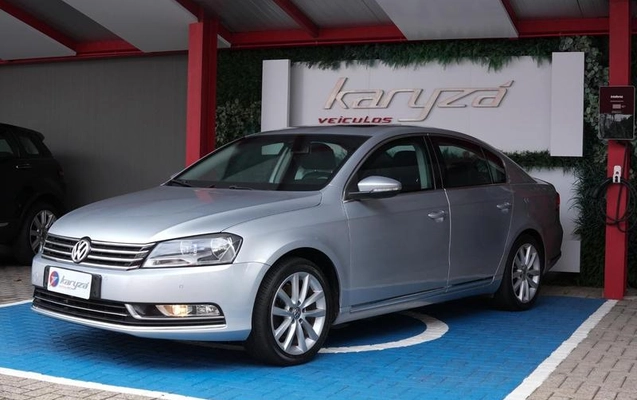 imagem-https://www.socarrao.com.br/sc-vehicle-images-prod/49615/1789650231227-6938862_26_B_282e1f04d2.jpeg