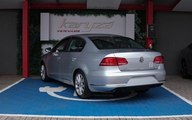 imagem-https://www.socarrao.com.br/sc-vehicle-images-prod/49615/1789650231233-6938862_24_B_62c3381521.jpeg