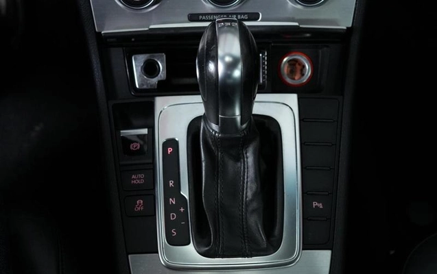 imagem-https://www.socarrao.com.br/sc-vehicle-images-prod/49615/1789650231255-6938862_13_B_154fbbe588.jpeg
