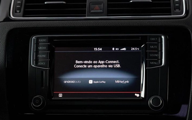 imagem-https://www.socarrao.com.br/sc-vehicle-images-prod/49618/1788977409093-7032824_1_B_c5e80589d7.jpeg