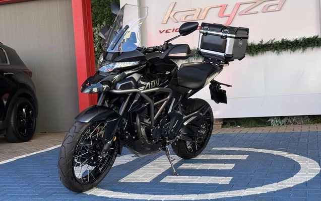 imagem-https://www.socarrao.com.br/sc-vehicle-images-prod/49634/1788980455703-7458897_2_B_9b48ee03a6.jpeg