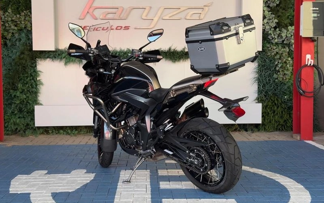 imagem-https://www.socarrao.com.br/sc-vehicle-images-prod/49634/1788980455704-7458897_12_B_e039138bbb.jpeg