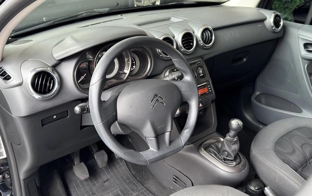 imagem-https://www.socarrao.com.br/sc-vehicle-images-prod/49677/1789499052234-7763764_9_B_86788658b2.jpeg