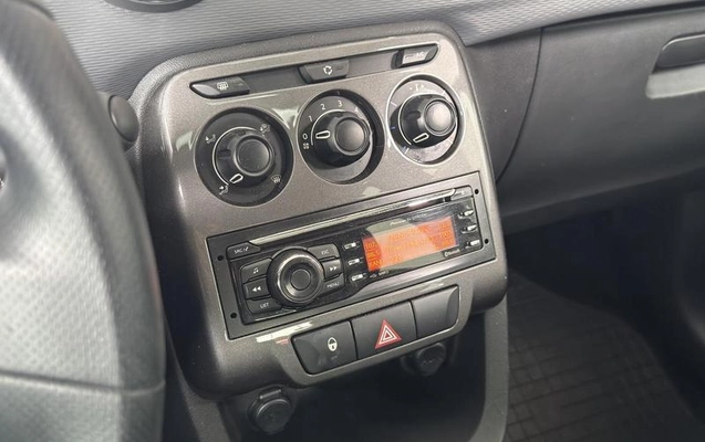 imagem-https://www.socarrao.com.br/sc-vehicle-images-prod/49677/1789499052239-7763764_19_B_d889b05720.jpeg