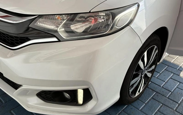imagem-https://www.socarrao.com.br/sc-vehicle-images-prod/49678/1789499434137-7764496_1_B_daa0704db0.jpeg