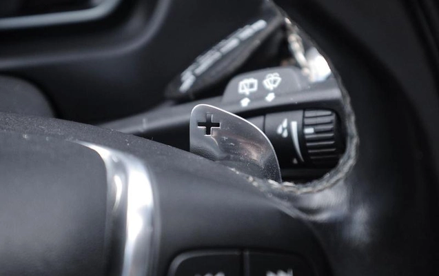 imagem-https://www.socarrao.com.br/sc-vehicle-images-prod/49810/1779713292219-7655516_0_B_5a0f1612b5.jpeg