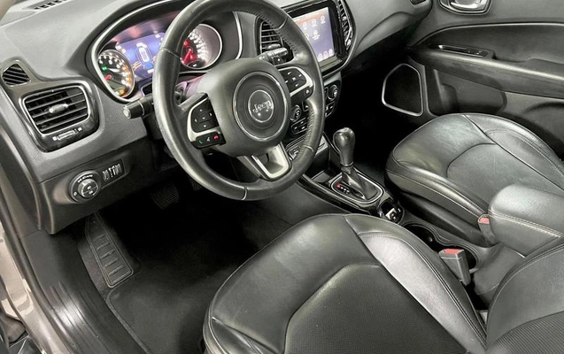 imagem-https://www.socarrao.com.br/sc-vehicle-images-prod/49893/1782333985370-7075033_5_B_06cbaa1e8c.jpeg