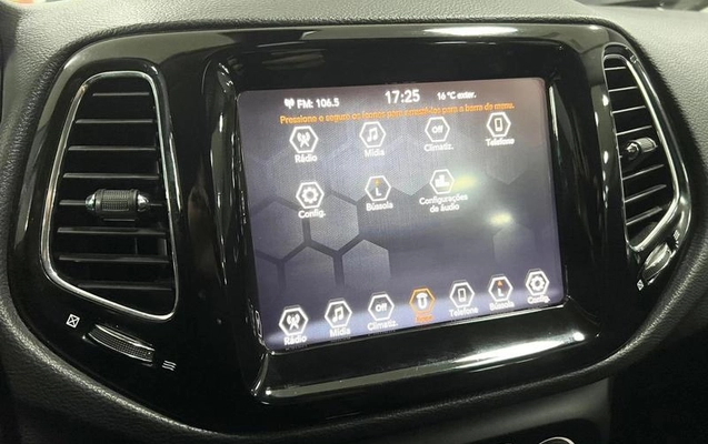 imagem-https://www.socarrao.com.br/sc-vehicle-images-prod/49893/1782333985374-7075033_10_B_435d83c9b6.jpeg