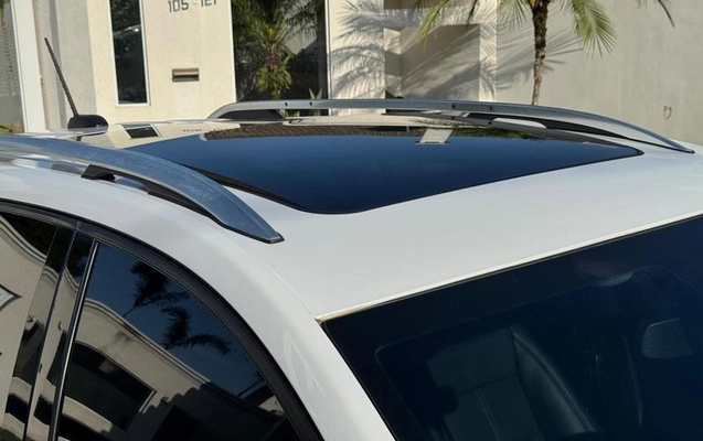 imagem-https://www.socarrao.com.br/sc-vehicle-images-prod/49948/1791063820309-7584173_7_B_49e04c0eef.jpeg