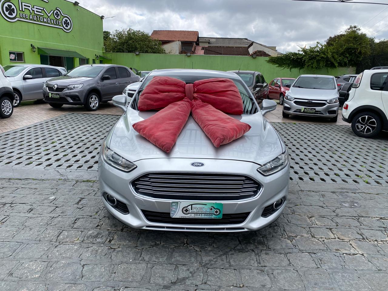 Ford Fusion 2015 Cinza — foto 1 de 3