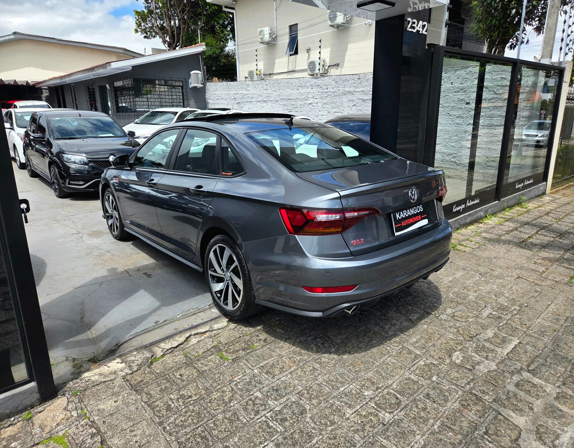imagem-https://www.socarrao.com.br/sc-vehicle-images-prod/50057/1769989008334-7173854OR_1766089431_25_70.jpg
