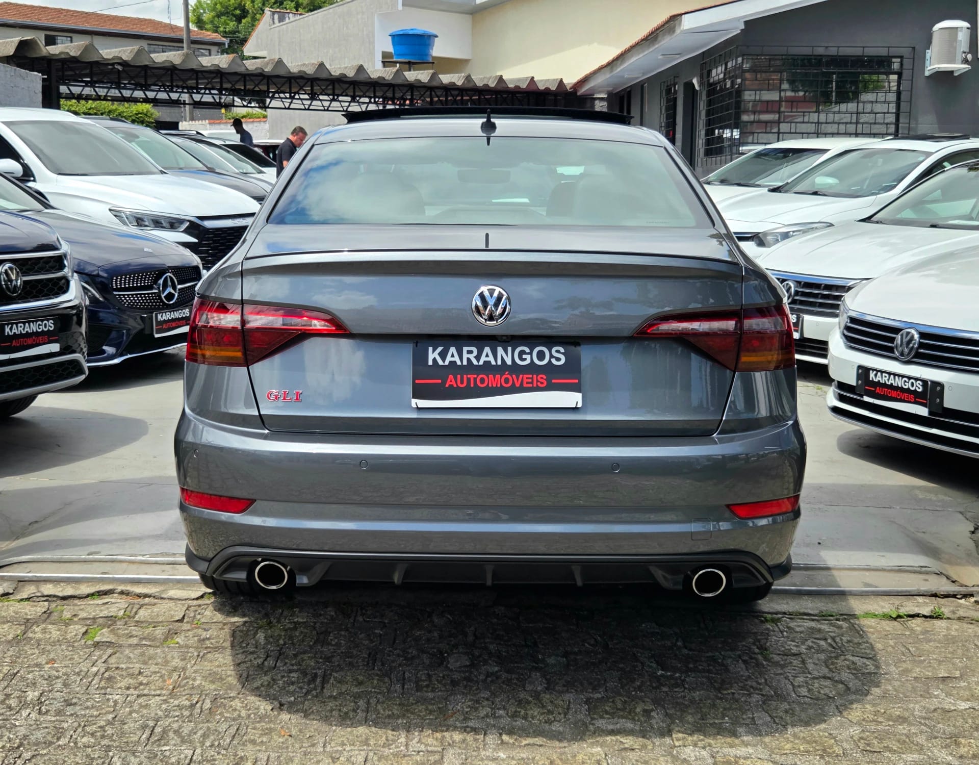 imagem-https://www.socarrao.com.br/sc-vehicle-images-prod/50057/1769989008334-7173854OR_1766089431_83_350.jpg