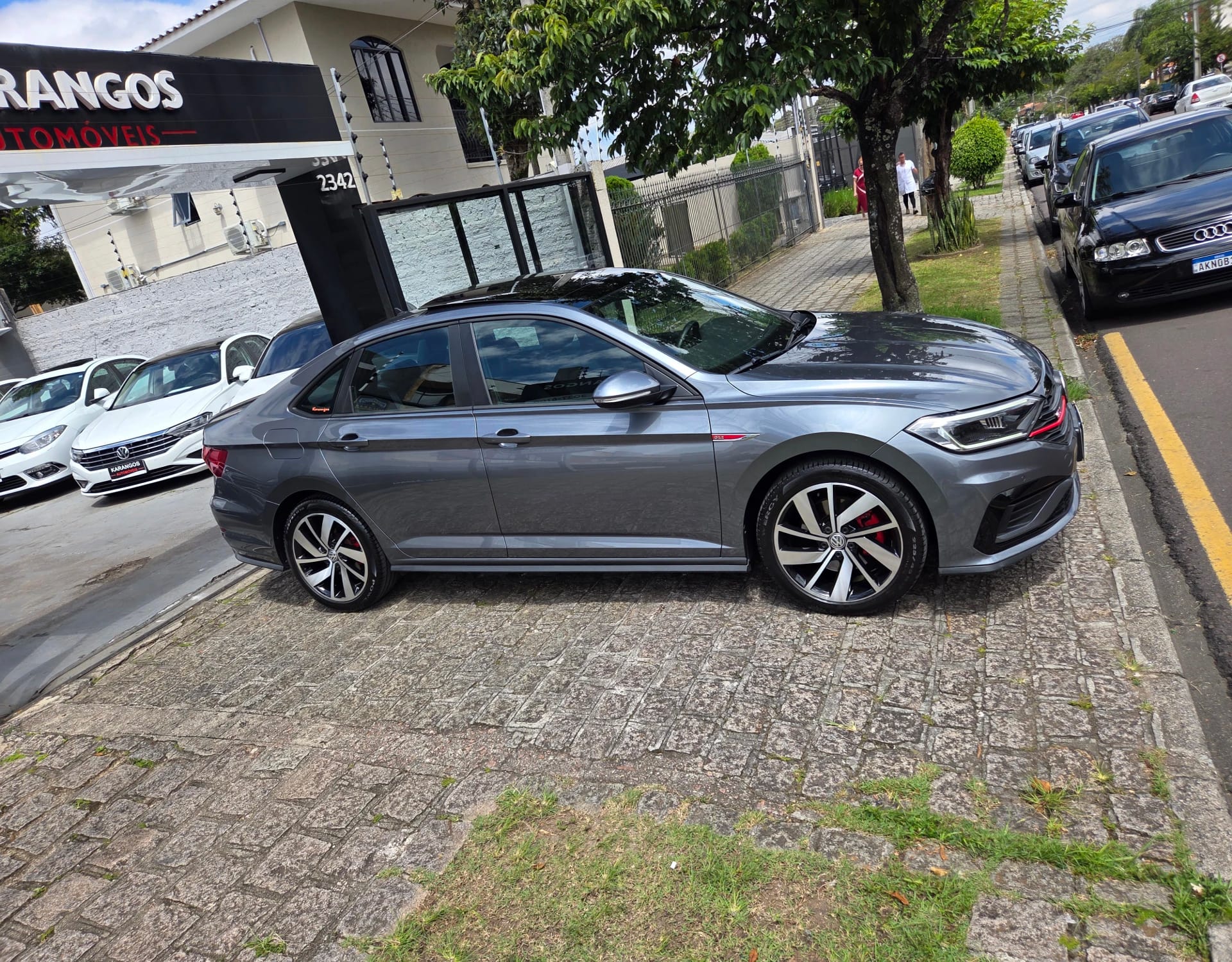 imagem-https://www.socarrao.com.br/sc-vehicle-images-prod/50057/1769989008334-7173854OR_1766089433_85_530.jpg